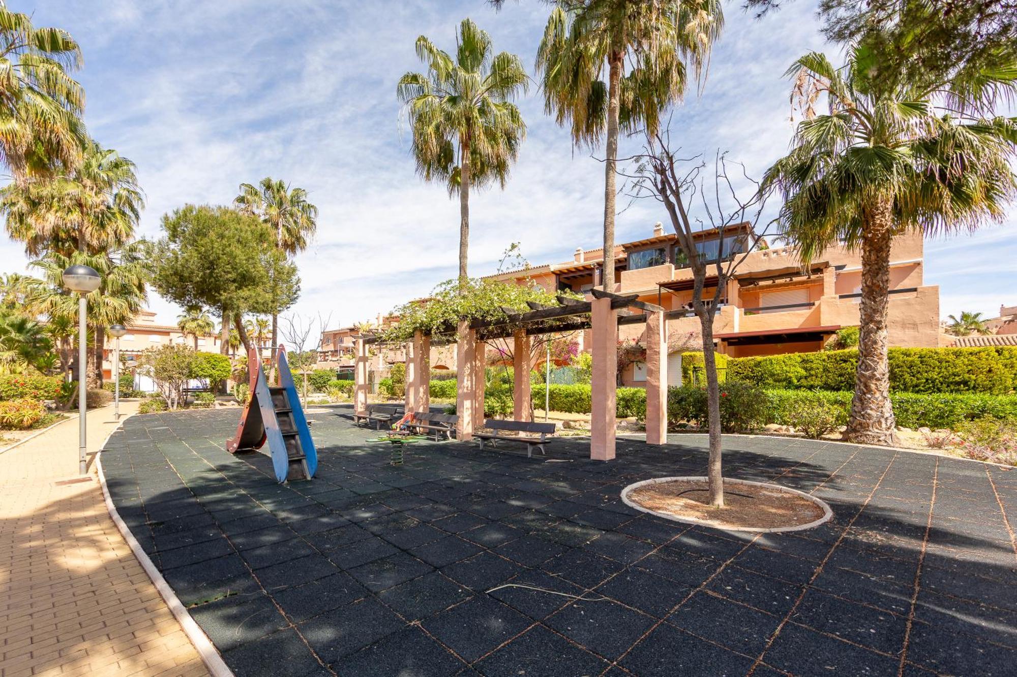 Jardin Privado # Netflix # Playa A 8Min # Wifi # Familia # Apartamento Vera Bagian luar foto