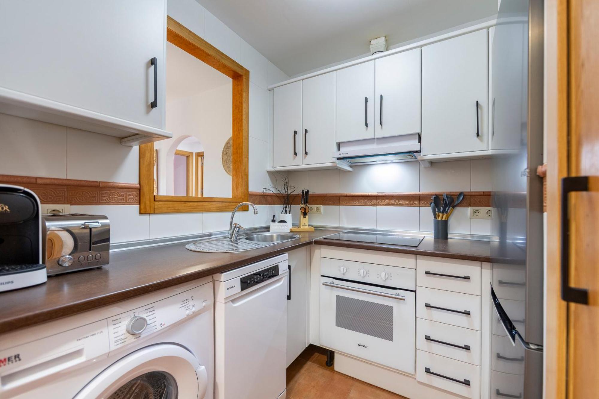 Jardin Privado # Netflix # Playa A 8Min # Wifi # Familia # Apartamento Vera Bagian luar foto