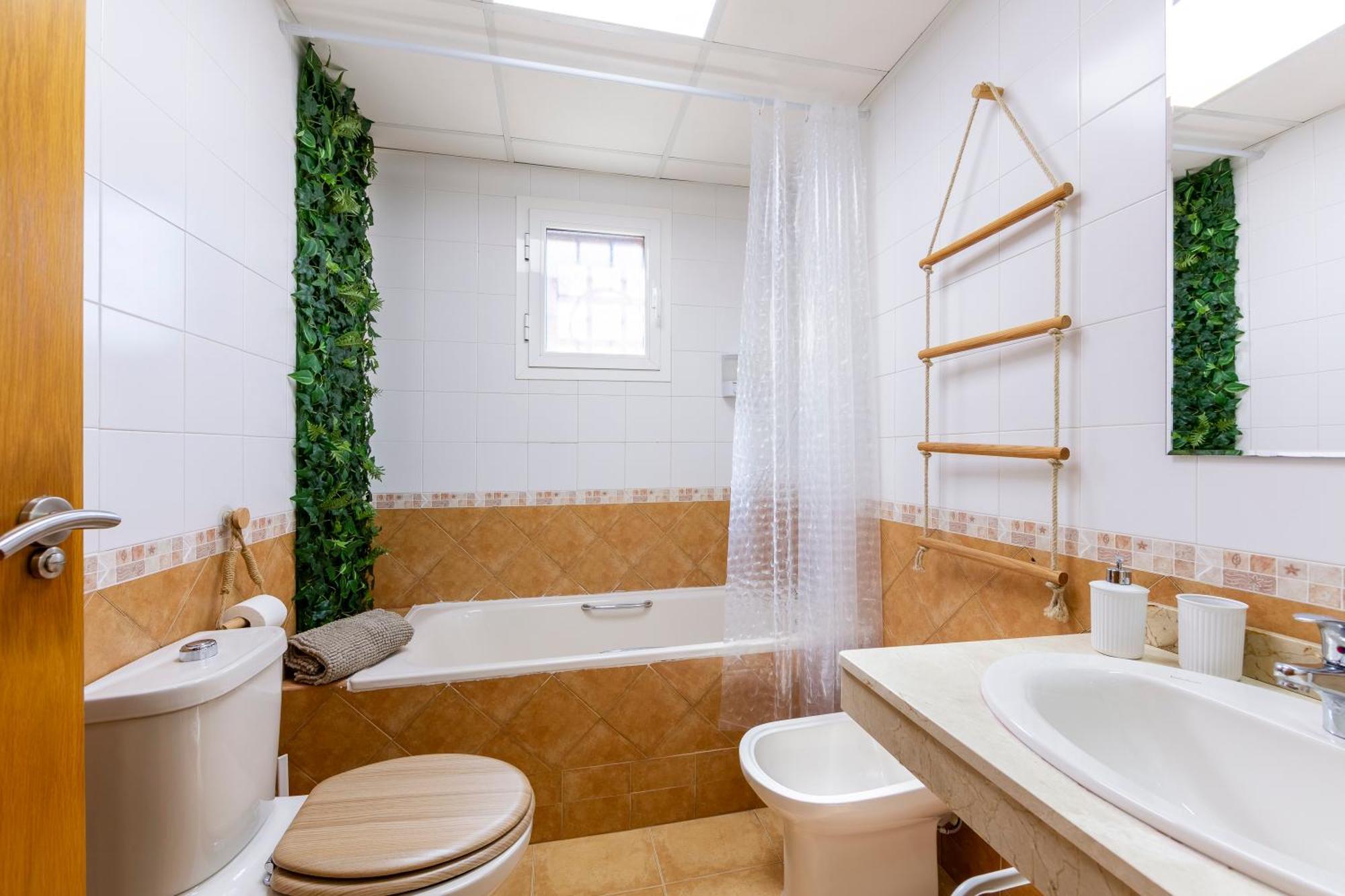 Jardin Privado # Netflix # Playa A 8Min # Wifi # Familia # Apartamento Vera Bagian luar foto